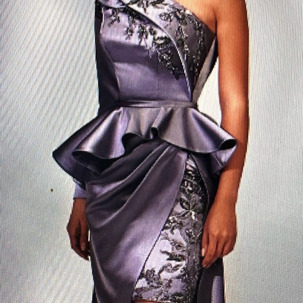 Elegant Purple One-Shoulder Dress